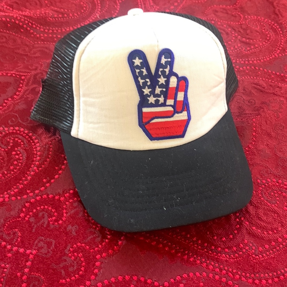 Ali Dee Red white peace truckers hat